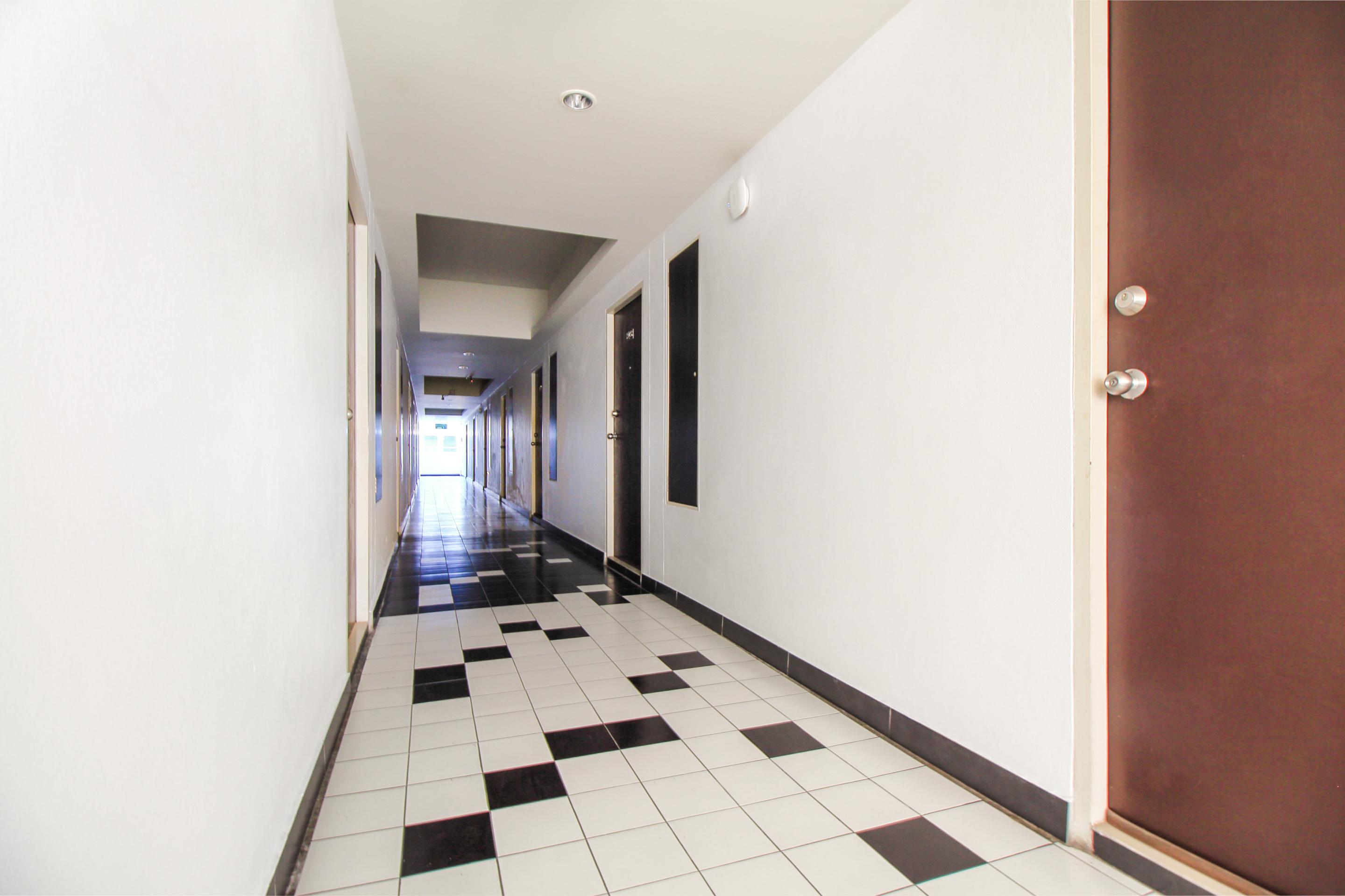 Ruan Plaisoi Apartment Bangkok Luaran gambar