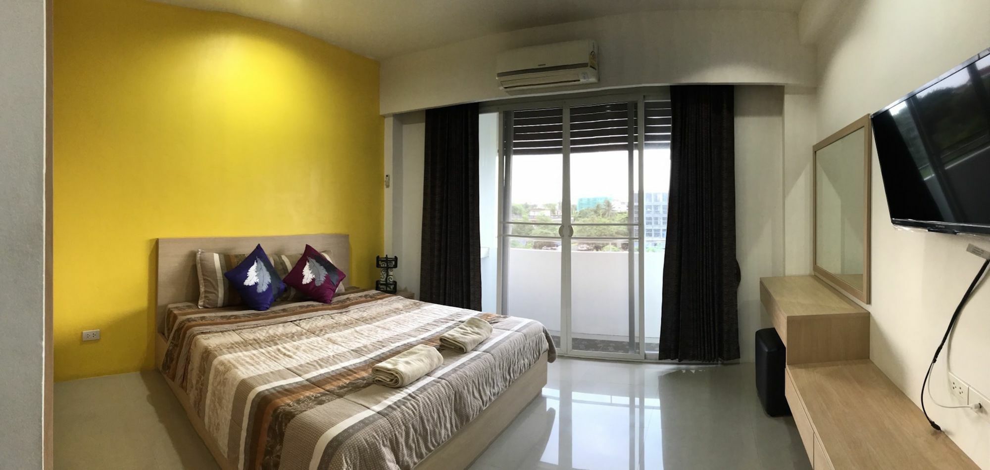 Ruan Plaisoi Apartment Bangkok Luaran gambar